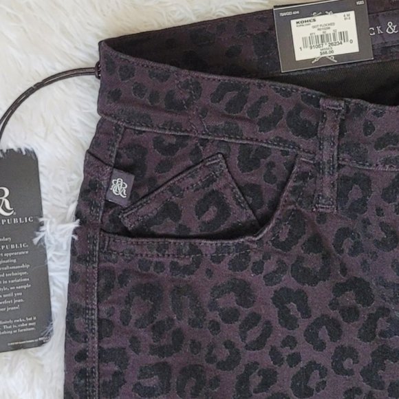 Rock & Republic Kashmiere Mid Rise Legging Black Jean Jaguar Prints Size 4 - Picture 6 of 11